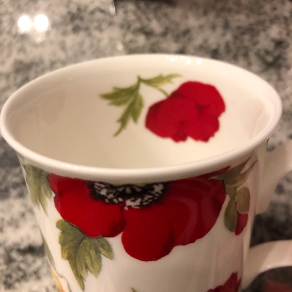 New MONET Rare Fine Bone China Vintage mug set 💋 - Picture 2 of 10
